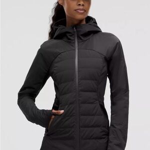 lululemon athletica. Women's Down for It All Jacket. Black. Size. XL